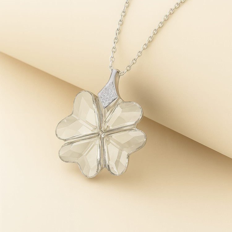 Naszyjnik Koniczynka