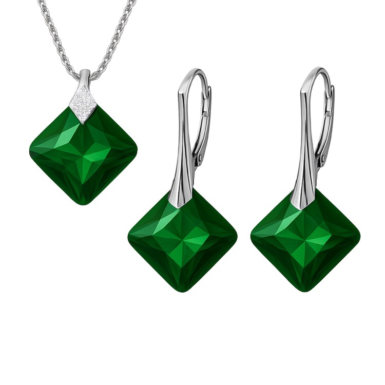 emerald cut 1.jpg