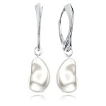 Srebrne Kolczyki z Białą Nieregularną Perłą Elegancka Biżuteria Wisząca Srebro 925